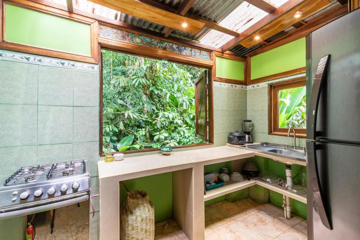 Casa Chilamates 토르투게로 외부 사진